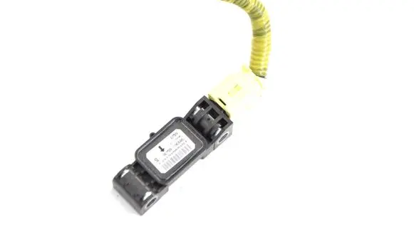 Suzuki Grand Vitara II Airbag deployment crash/impact sensor 3893065J30