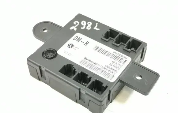 Chrysler Pacifica Door control unit/module 68225096AF
