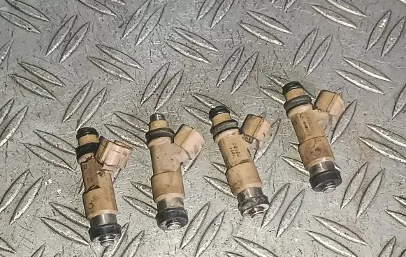 Subaru Outback Fuel injectors set 009062126 6AMAL