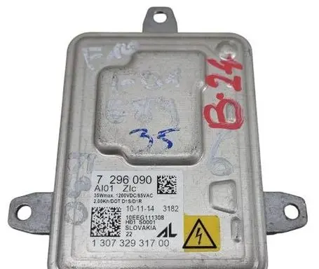 Headlight ballast module Xenon