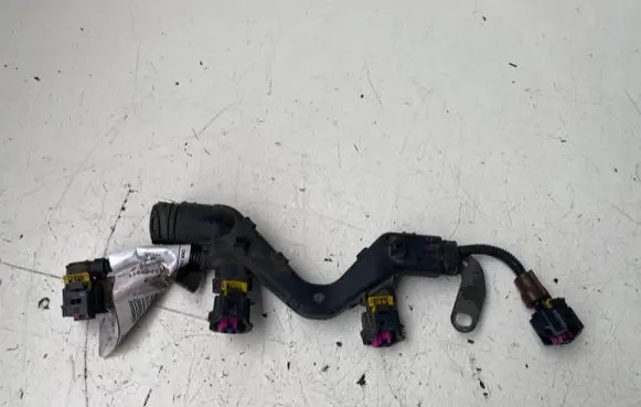 Opel Insignia A Fuel injector wires 55580911