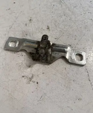Audi A6 S6 C6 4F Loading door lock loop/hook striker 8P4827507