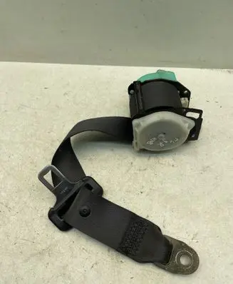 Mazda 6 Rear seatbelt 0431107 E40431107