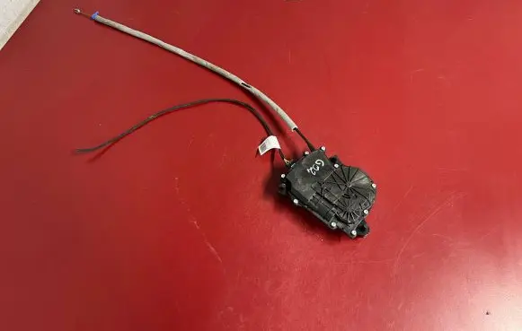 BMW X4 G02 Tailgate/trunk/boot lift motor 7431076