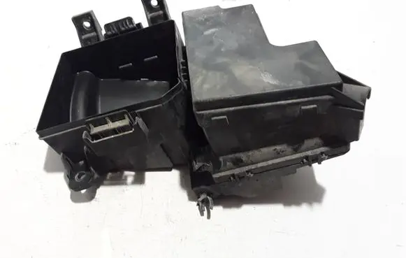 Renault Koleos I Fuse module 24384JY00A
