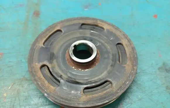 Mercedes-Benz A W169 Crankshaft pulley A2660300103 IMPRK1603866