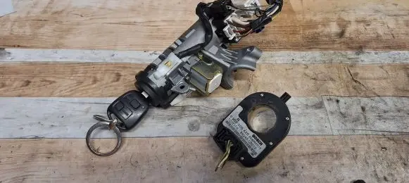 Toyota Avensis T220 Ignition lock 8924505010 0265005426 282262015
