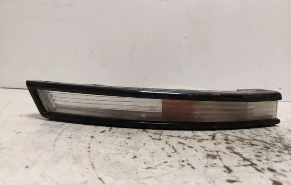 Volkswagen PASSAT B6 Front indicator light 3C0807718A