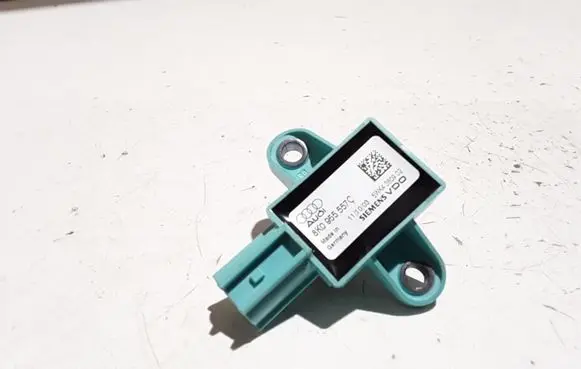 Audi A5 8T 8F Airbag deployment crash/impact sensor 8K0955557C