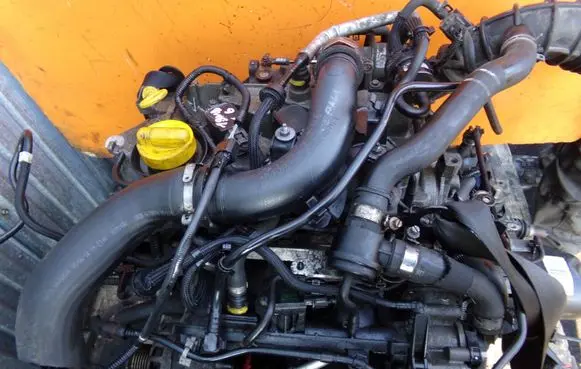 Dacia Sandero II Generator/alternator H4BA400