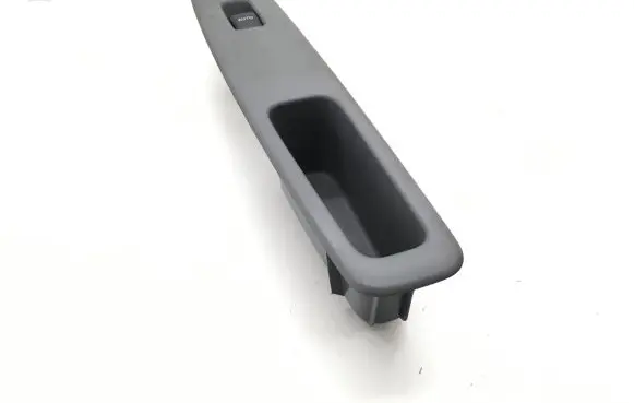 Toyota Avensis Verso Electric window control switch 8403044020