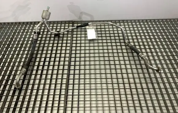 Air conditioning (A/C) pipe/hose
