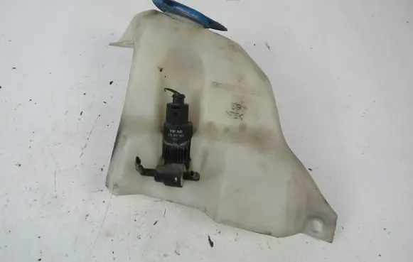Seat Arosa Windshield washer fluid reservoir/tank 