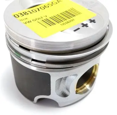 Volkswagen Golf IV Piston 038107065GA