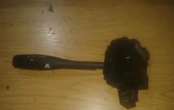 Nissan Almera Indicator stalk