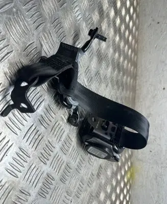 Volvo XC90 Third row seat belt 31484584 14102019 626938500