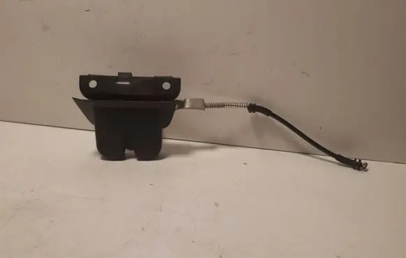 Audi A4 S4 B6 8E 8H Tailgate/trunk/boot lock/catch/latch 8E9827520