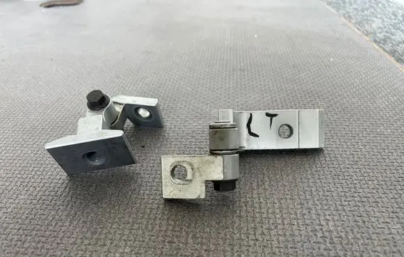 BMW 1 F20 F21 Rear door upper hinge A078930 7246063