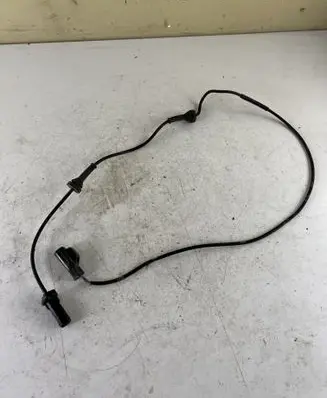 Volvo S60 ABS brake wheel speed sensor 10071160133 9467580