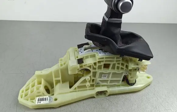 KIA Stinger Gear shifter/selector 46700J5XXX