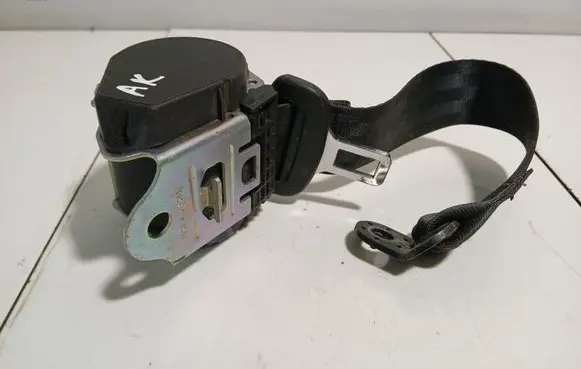 Seat Toledo IV (NH) Rear seatbelt 621372800D