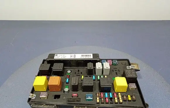 Fuse box set