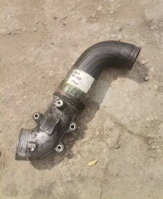 Volvo S60 Intercooler hose/pipe