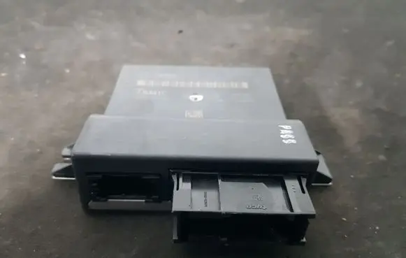 Audi A6 S6 C6 4F Comfort/convenience module 4F0907468D
