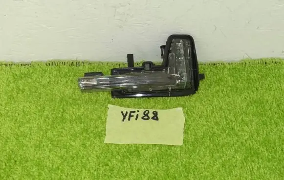 Volvo XC90 Mirror indicator light 31385686
