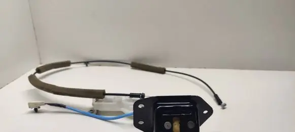 Loading door lock