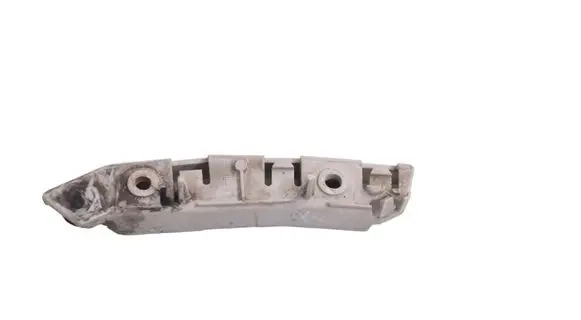 Ford Focus Front bumper mounting bracket BM5117D959