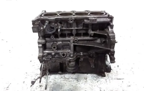 Toyota Yaris Engine block 1NZ 6316496