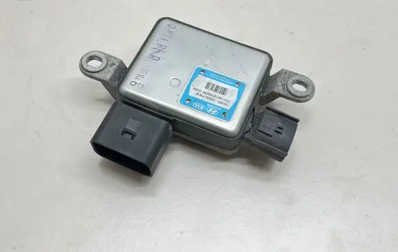 KIA Optima Coolant fan relay 25385E6000 P3175010100288