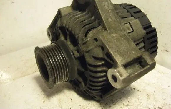 Volvo S40, V40 Generator/alternator BOSCH0123315021 16I4C16V80A