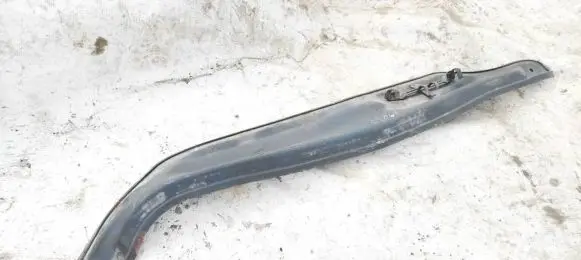 Volkswagen Golf V Radiator support slam panel