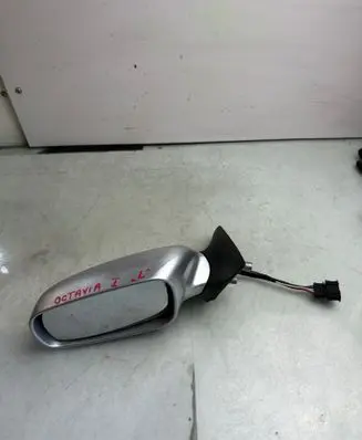 Volkswagen Caddy Front door electric wing mirror