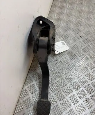 Volkswagen PASSAT B6 Clutch pedal 3C1721059AC 5300123103