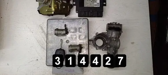 Ford Focus Engine control unit/module 1S4F12A650AHB