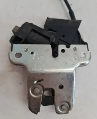 Audi A6 S6 C6 4F Tailgate/trunk/boot lock/catch/latch 4F5827505D