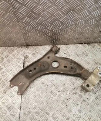 Volkswagen Golf VI Front control arm