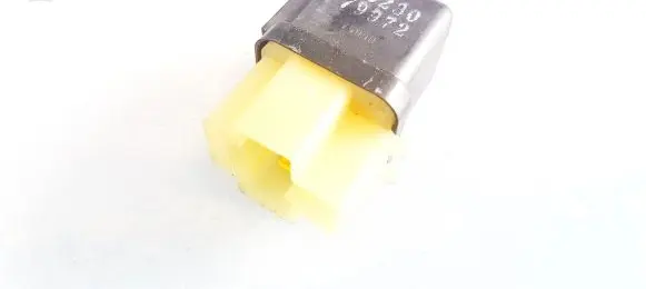 Nissan Almera Other relay 2523079972