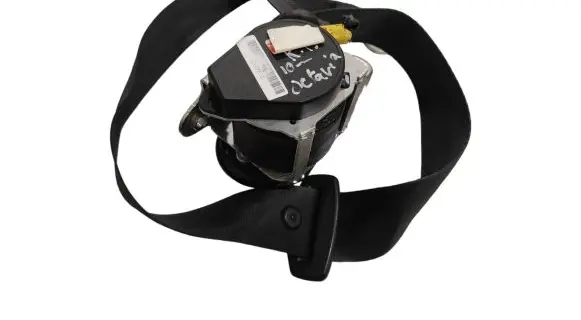 Skoda Octavia Mk2 (1Z) Front seatbelt 1Z0857701C