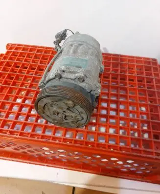 Audi A3 S3 8L Air conditioning (A/C) compressor (pump) 1J0820803A 2535106644