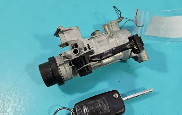 Skoda Octavia Mk2 (1Z) Ignition lock 1K0905851B IMPRK1582981