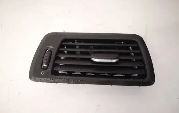 Volvo S60 Dash center air vent grill 3409375
