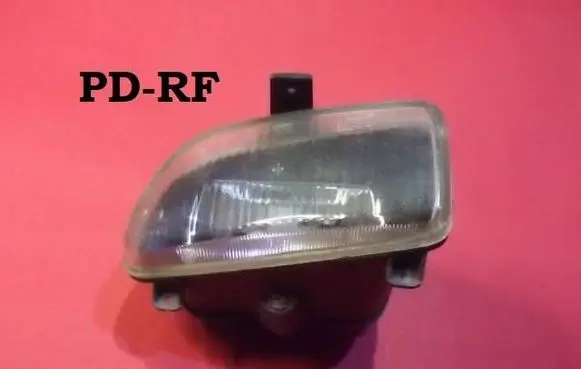 Ford Mondeo MK I Front fog light 93BG15K233AA