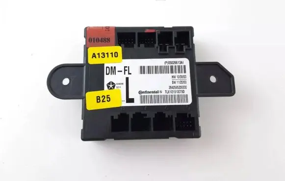 Chrysler 300 - 300C Door control unit/module 05026613AI
