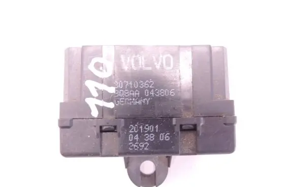 Volvo XC90 Seat heating relay 30710362 D110