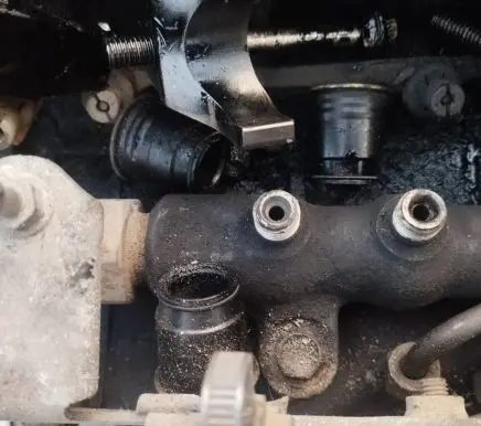 Toyota RAV 4 (XA30) Fuel main line pipe