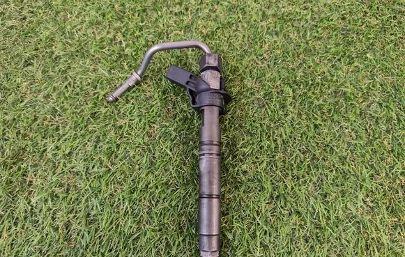 Mercedes-Benz ML W164 Fuel injector A6420701887 0445115072
